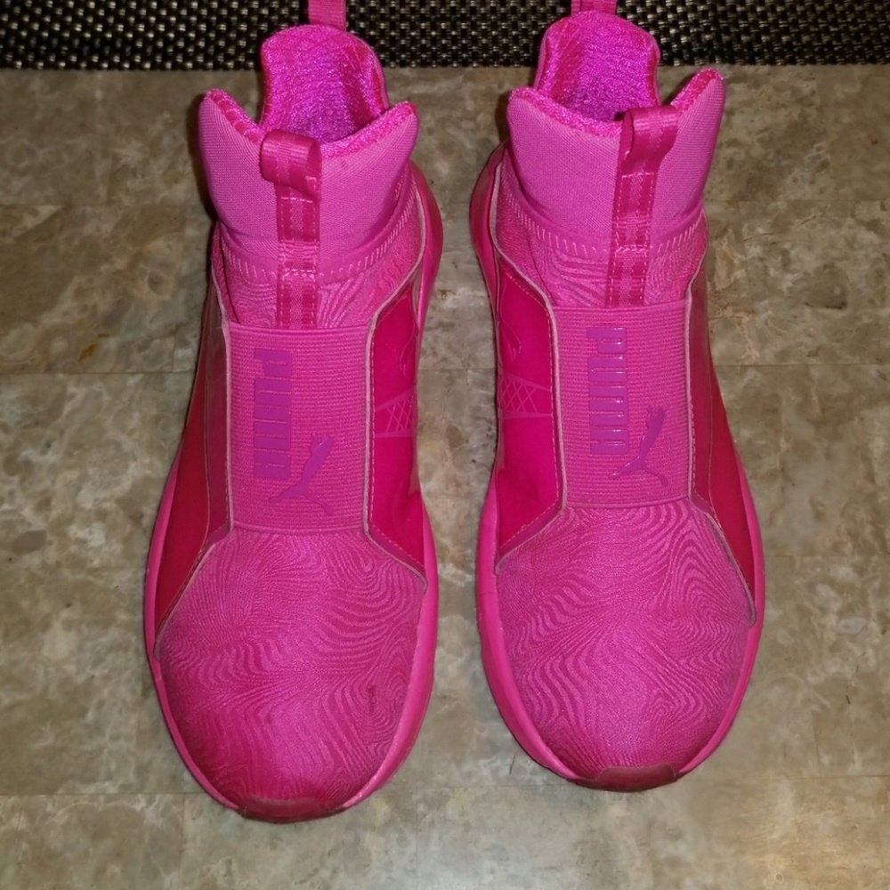 Puma Sneakers